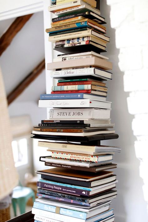 Bookshelves Small Living Room, Stack Bookshelf, Stack Of Books On Floor, Narrow Bookshelf Ideas, Diy Unique Bookshelf, Book Shelf Small Space, How To Display Books In Living Room, Space Saving Bookshelf, Book Storage Without Bookshelf