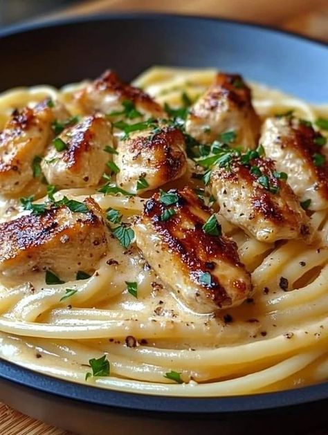 Creamy Italian Chicken Pasta, Italian Chicken Pasta Recipes, Cajun Chicken Pasta Recipes, Italian Chicken Pasta, Creamy Italian Chicken, Pasta With Chicken, Chicken Breast Cutlet, Cajun Chicken Pasta, Pasta Ingredients