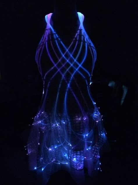 Avatar Dress, Fibre Optic Dress, Fiber Optic Dress, Led Jacket, High Tech Fashion, Sci Fi Outfit, Hunger Games Outfits, Light Up Clothes, Light Up Costumes