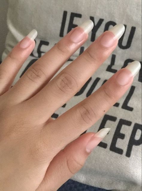 Long Nature Nails, Mid Length Natural Nails, Pretty Natural Nails Ideas, Hyperrealistic Natural Nails, Nice Nails Natural, Natural Grown Out Nails, Fake Nails That Look Natural, Normal Nails Natural, Fake Natural Nails