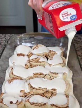 Southern woman shares ‘hack’ to make canned cinnamon rolls taste like they’re from bakery Canned Cinnamon Roll Desserts, Pillsbury Cinnamon Rolls Heavy Cream, Canned Cinnamon Rolls With Heavy Cream, Cinnamon Roll Cups, Pillsbury Cinnamon Roll Recipes, Rhodes Cinnamon Rolls, Canned Cinnamon Rolls, Biscuit Cinnamon Rolls, Pillsbury Cinnamon Rolls