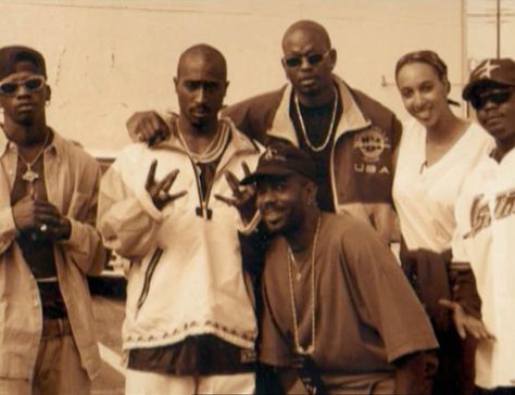 2pac & K-Ci & JoJo Tupac Videos, Forever My Lady, Rap Legends, 90s Black Men, 2pac Videos, Rapper Aesthetic, Tupac Makaveli, Nate Dogg, Tupac Pictures