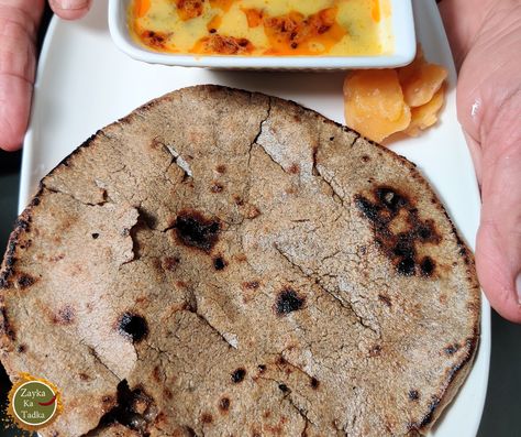 Bajra Roti | Bajre ki Roti is a super healthy dish. Pearl Millet (Bajra) Roti is a gluten-free dish. Roti Recipe Indian, Bajra Roti, Pearl Millet, Roti Recipe, Gluten Free Dishes, Recipes Indian, Gujarati Recipes, Super Healthy, Whole Wheat Flour