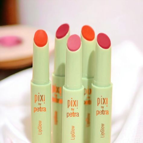 Pixi By Petra On The Glow Lip glow Lipstick Just in 1100Rs single color 2 colors in 2200Rs only in Flash Sale Go to website for order, Link in bio OR contact us on WhatsApp 03285203464 • Pixi By Petra On The Glow Lip glow Lipstick • Softening lip balm instantly nourishes and hydrates lips. • Glossy natural finish. • Softer lips after each use, that’s what I wanted to achieve with this lip conditioner!” – Petra Paraben-free • Not tested on animals • Volume: 1.5 g / 0.05 oz #pixi #lipsticks ... Softer Lips, Pixi By Petra, Lip Conditioner, Lip Hydration, Soft Lips, Lip Glow, The Glow, Paraben Free, Volume 1