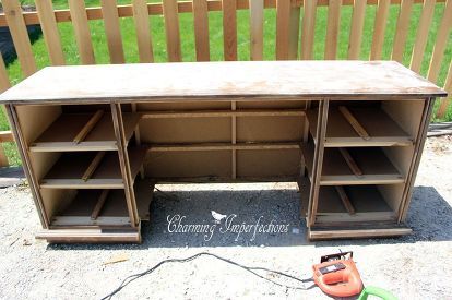 dresser to desk transformation, painted furniture, repurposing upcycling Dresser To Desk, Desk Transformation, Tiny Desk, Bedroom Furniture Makeover, Dresser Desk, Dresser Organization, Craft Desk, Diy Dresser, Wood Pallet Projects