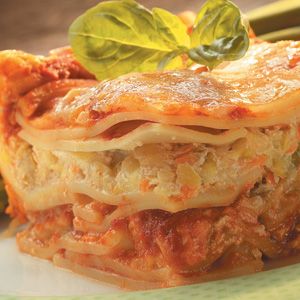 Check out this recipe by Oikos Yogurt: Lasagna Primavera Lasagna Primavera, Yogurt Pasta, Greek Yogurt Pasta, Oikos Yogurt, Recipes Lasagna, Pasta Lasagna, Healthy Lasagna, Vegetable Lasagna, Nutritious Foods