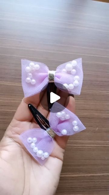 Easy Diy Hair Accessories, Diy Hair Clips For Women, Hair Clips Ideas, Homemade Hair Accessories, Diy Hair Accessories Tutorial, Diy Hair Clips, Hair Pins Diy, Diy Hair Clip, Hair Accessories Tutorial