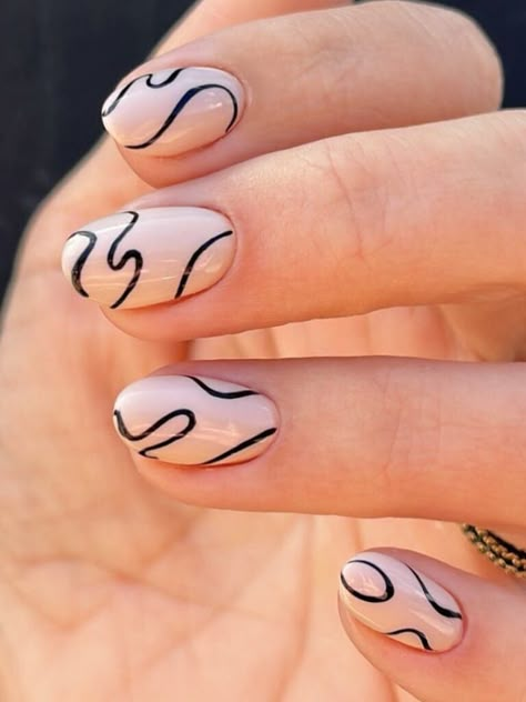 Line Nail Designs, Black And White Nail Designs, Black And White Nail, Glitter Nails Acrylic, Milky Nails, Subtle Nails, Minimal Nails, Lines On Nails, Colorful Nails