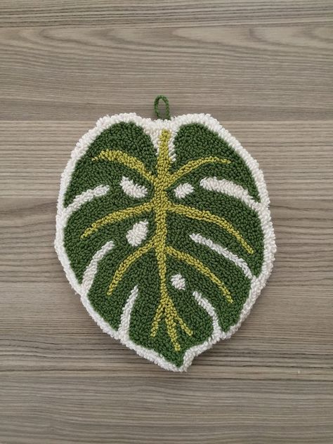 Punch Needle Wall Hanging Monstera Tufted Wall With Home - Etsy Leaf Punch Needle, Monstera Punch Needle, Punch Needle Leaf, Tufting Patterns, Punchneedle Rug, Hanging Monstera, Punch Needle Wall Art, Punch Needle Wall Hanging, Tiny Rug