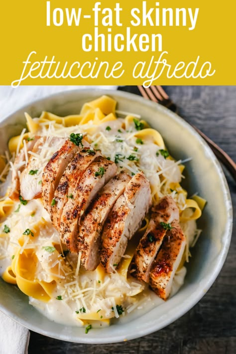 Low Fat Alfredo Sauce, Low Fat Dinner Recipes, Healthy Low Fat Recipes, Modern Honey, Low Fat Chicken, Chicken Fettuccine Alfredo, Low Fat Dinner, Chicken Fettuccine, Low Cholesterol Recipes