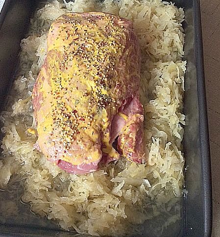 Roasted Corned Beef with Sauerkraut Corned Beef And Sour Kraut Recipes, Corned Beef And Sauerkraut Crock Pot, Corned Beef And Sauerkraut Recipe, Corned Beef In The Oven, Oven Roasted Corned Beef, Corned Beef And Sauerkraut, Beef In Oven, Beef In The Oven, Oven Corned Beef