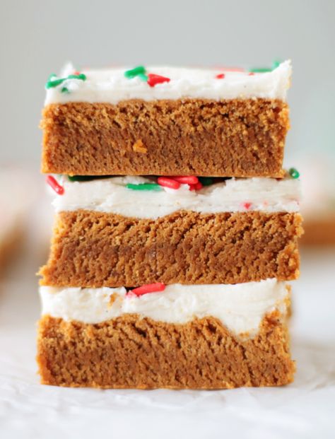 Gingerbread Sheet Cookie, Gingerbread Squares Recipe, Soft Gingerbread Cookie Bars, Gingerbread Cookie Bars Easy, Ginger Molasses Cookie Bars, Ginger Bread Cookie Bars, Gluten Free Gingerbread Bars, Chewy Gingerbread Bars, Ginger Bread Bars