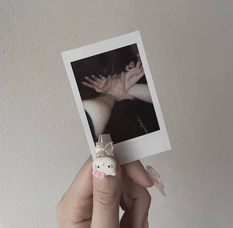 #polaroid #couple #spicy #softnude #hellokitty #tumblr #aesthetic #aesthetictumblr Spicy Picture Ideas For Couples, Spicy Picture Ideas Couple, Instagram Post Ideas Couples, Spicy Pose Couple, Spicy Polaroid Pictures Poses, Polaroids For Boyfriend, Spicy Picture Poses Couples, Couple Mirror Pose Ideas Spicy, Couple Office Aesthetic