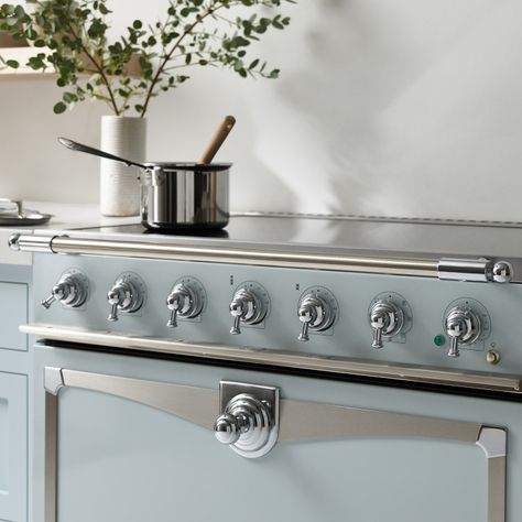 La Cornue Induction Range, 36 Inch Induction Range, Wolf Ovens And Stoves, Range Top Kitchen, Ilve Majestic Range Kitchen, Italian Range In Kitchen, Le Cornue Range Kitchen, Induction Cooktop Kitchen, La Cornue Stove