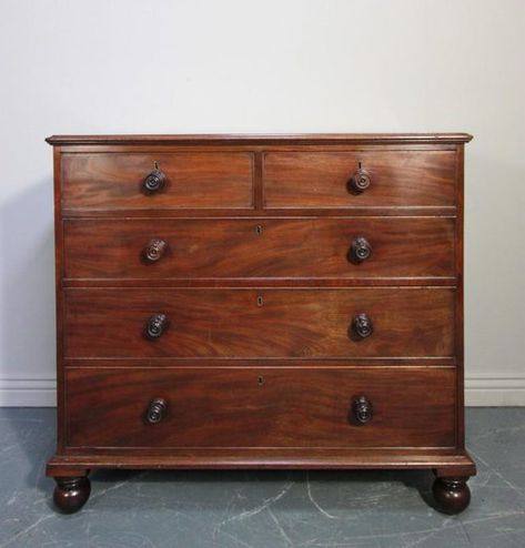 GILLOWS GEORGIAN ANTIQUE MAHOGANY CHEST OF DRAWERS. Antique Chest Of Drawers Bedroom, Georgian Furniture 18th Century, Gustavian Chest Of Drawers, Yorkshire Dales National Park, Georgian Chest Of Drawers, Georgian Furniture, Antique Mahogany Chinese Cabinet, Furniture Maker, Chest Of Drawers