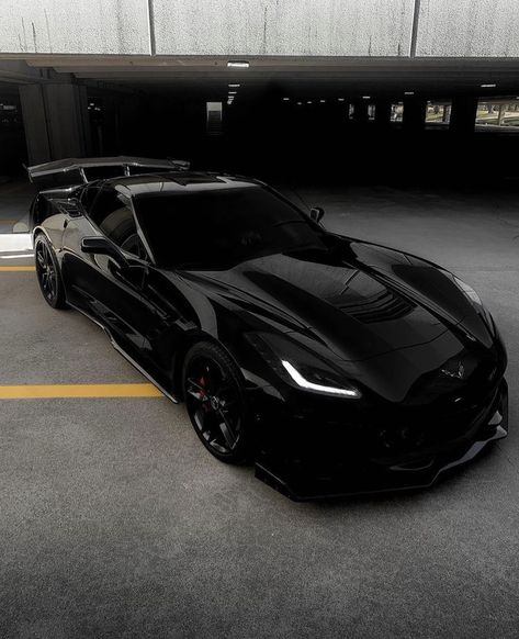 Matt Black Sports Cars, Blacked Out Sports Cars, All Black Sports Car, Black On Black Cars, Black Racing Car, Black Stingray Corvette, Sleek Black Car, Black Fast Cars, 2023 Corvette Stingray