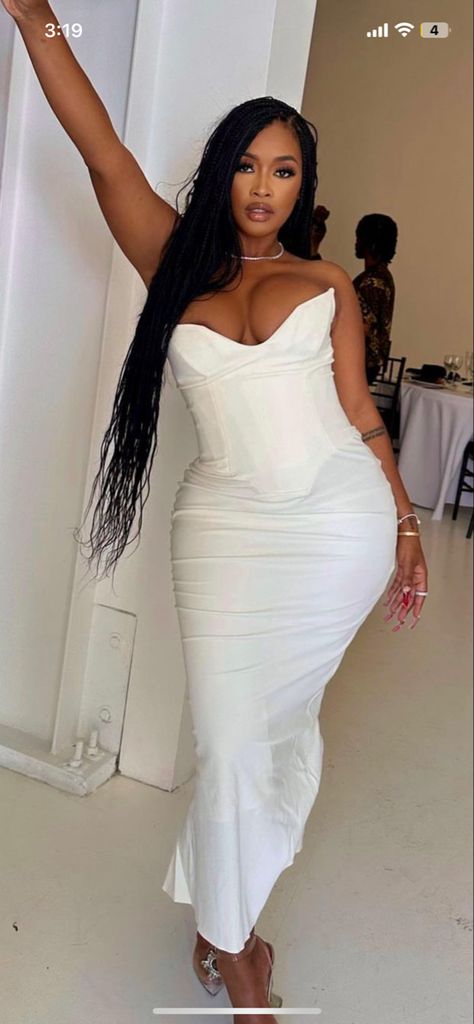 Miracle Watts Outfits, Miracle Watts Instagram, Black Romance Books, Midi Dress Satin, Miracle Watts, White Corset Dress, Corset Midi Dress, White Corset, Dress Satin