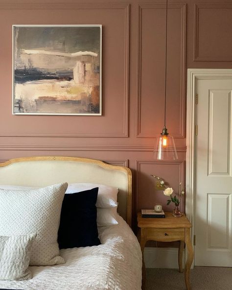 Mauve Bedroom, Farrow And Ball Bedroom, Sulking Room Pink, Contemporary Wall Lamp, Farrow And Ball, Bedroom Panel, Bedroom Color Schemes, Spare Bedroom, Pink Bedroom