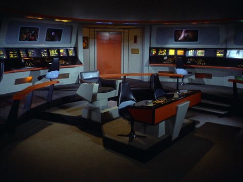 TOS bridge Star Trek Bridge, Uss Enterprise Ncc 1701, Star Trek 1966, This Side Of Paradise, Star Trek Beyond, Enterprise Ncc 1701, Star Trek Original Series, Star Trek Movies, Star Trek Original