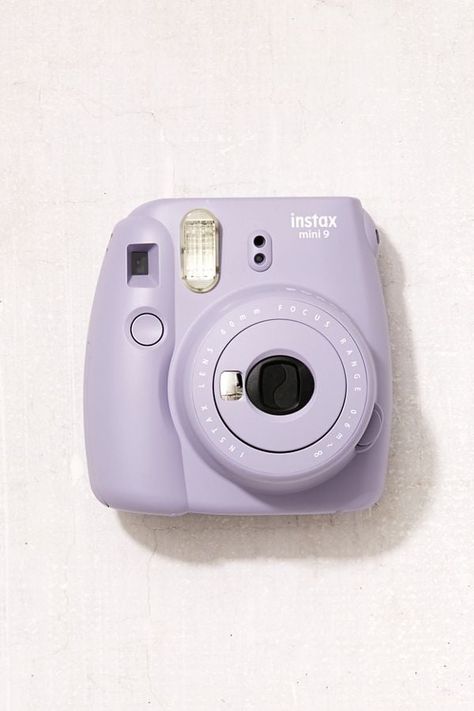 Polaroid Instax Mini, Polaroid Instax, Instax Mini Camera, Instax Mini 9, Dslr Photography Tips, Instax Camera, Nikon D5200, Cute Camera, Nikon D7000