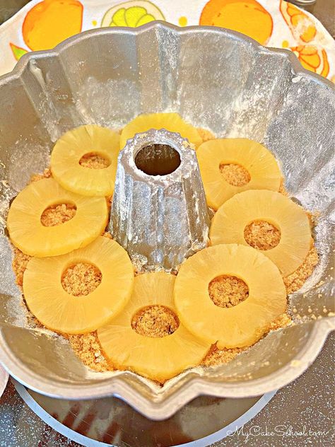 How To Make A Pineapple Upside Down Cake, Easy Pineapple Bundt Cake Recipes, Pineapple Upside Bundt Cake, Pineapple Upside Down Cake Recipe Easy Duncan Hines, Pineapple Upside Down Cake In Bundt Pan, Pineapple Up Side Down Cake, How To Make Pineapple Upside Down Cake, Tropical Bundt Cake, Bundt Cake Recipes From Mix Boxes Pineapple