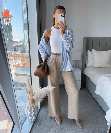 Emma Hothersall 🤍 | save for workwear inspo this spring 🤍🫶🏽✨ hope you’re having a lovely week ☺️ | Instagram Tan Business Pants Outfit, Legal Professional Outfits, Work Outfits Women Corporate, Grey Top Outfit Ideas, Corporate Basics, Business Professional Outfits For Women Summer, Spring Corporate Work Outfits, Summer Workwear Women, Summer Professional Outfit Work Attire