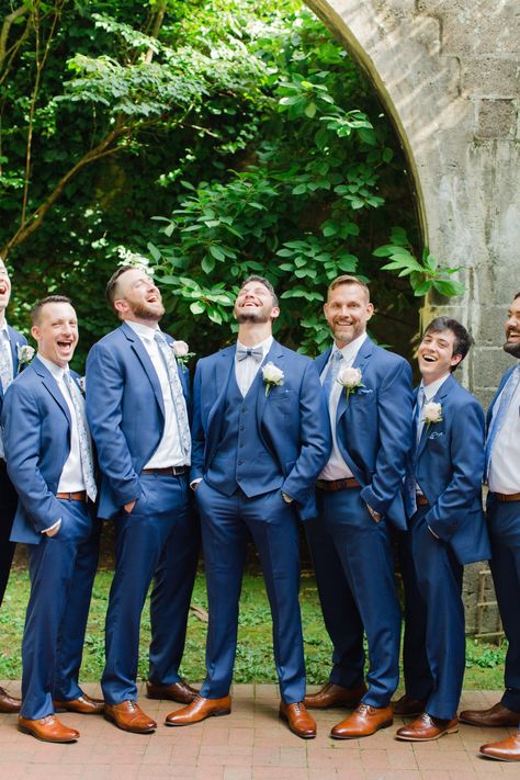 Mens Wedding Groom Outfit, Groomsmen In Navy Suits, Navy Men’s Suit Wedding, Groom In Navy Suit, Groomsman Blue Suits, Wedding Suits Groom Navy, Groom And Groomsmen Suits Color Schemes, Navy Mens Suit Wedding, Groomsmen Spring Wedding