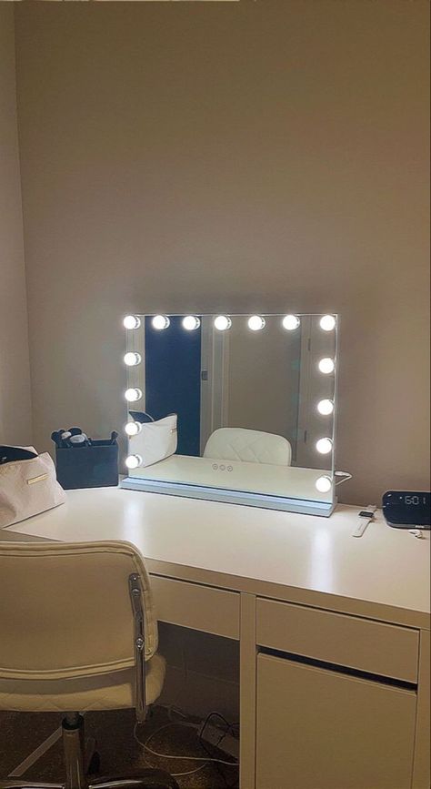 Vanity Mirror On Desk, Vanity Ikea Desk, Light Up Vanity Mirror Aesthetic, Led Desk Mirror, Vanity Light Up Mirror, Light Up Desk Mirror, Desk Makeup Mirror, Desk Ideas With Mirror, Desk With Mirror Vanity Ideas