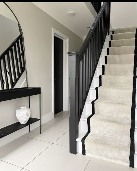 Upstairs Hallway Decorating, Entryway Storage Ideas, Charcoal Grey Paint, Stairs And Hallway Ideas, Hallway Decorating Ideas, Black Staircase, Entrance Stairs, House Renovation Design, Stair Paneling