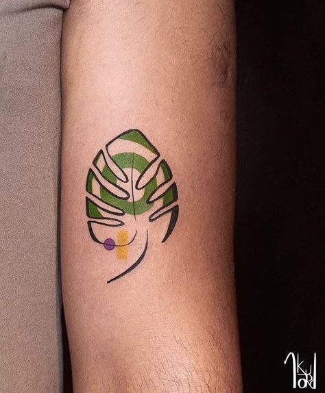 Colorful Tattoo, Green Tattoos, Abstract Tattoos, Cute Couple Tattoos, Abstract Tattoo Designs, Maori Tattoo Designs, Plant Tattoo, Most Popular Tattoos, Tattoo Design Ideas