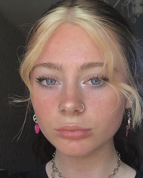 Nose Hoop Both Sides, Double Nose Piercing Jewelry Ideas, Two Nose Rings On Both Sides, Nose Ring Both Sides, Both Sides Nose Piercing, Nose Ring On Both Sides, Triple Nose Piercing Different Sides, Nostril Piercing Both Sides, Double Nostril Piercing Both Sides