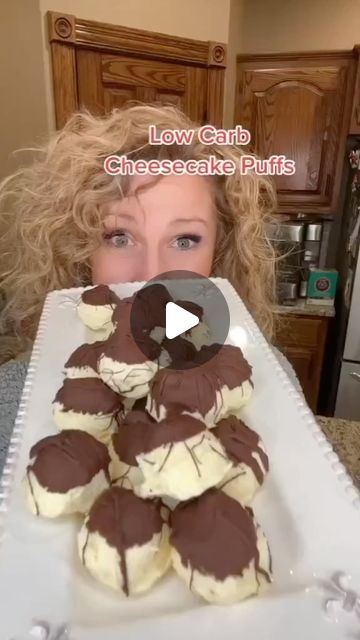 Cheesecake Puffs, Kate Higdon, Banana Extract, Easy Keto Desserts, Easy Keto Dessert, Lowcarb Recipes, Sugar Free Cheesecake, Cheesecake Lovers, Cheesecake Pudding