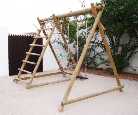 Just the climbing part Kids Climbing Frame, Outdoor Kids Play Area, Diy Swing, Climbing Frames, Diy Playground, Wooden Swing, Kids Garden, Kids Outdoor Play, Natural Playground