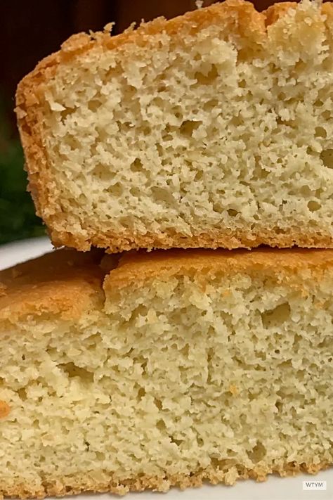 This easy keto bread recipe is the best using almond flour! Even if you’re a beginner you can make this gluten-free, Paleo friendly homemade bread without a bread machine in less than an hour! #keto #ketodiet #bread #ketorecipes #lowcarbrecipes Easy Low Carb Bread, Homemade Keto Bread, Keto Cream Cheese Pancakes, Low Carb Bread Recipes, Paleo Bread Recipe, Easy Keto Bread Recipe, Using Almond Flour, Fat Head Dough, Keto Bread Recipes