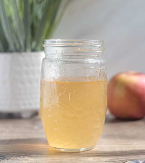 Apple Spice Simple Syrup, Apple Simple Syrup Recipe, Green Apple Simple Syrup, Green Apple Syrup Recipe, Apple Simple Syrup, Apple Syrup Recipe, Apple Recipes For Canning, Pear Syrup, Apple Syrup