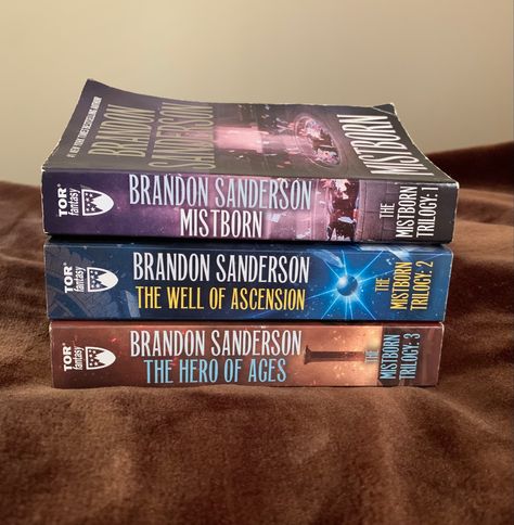 The Mistborn Trilogy, Mistborn Book Covers, Mistborn Aesthetic, Series Recommendation, Mistborn Trilogy, Cozy Hobbies, Fantasy Books Magic, Brandon Sanderson Mistborn, Aesthetic Bookshelves