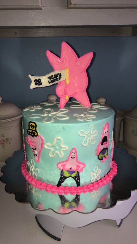 Spongebob 18th Birthday Cake, Spongebob And Patrick Birthday Cake, Pretty Bday Cakes, Patrick Star Birthday Cake, Patrick Cake Spongebob, Pearl Spongebob Sweet 16 Cake, Spongebob Birthday Party Cake, Little Cakes Ideas, Star Cake Aesthetic