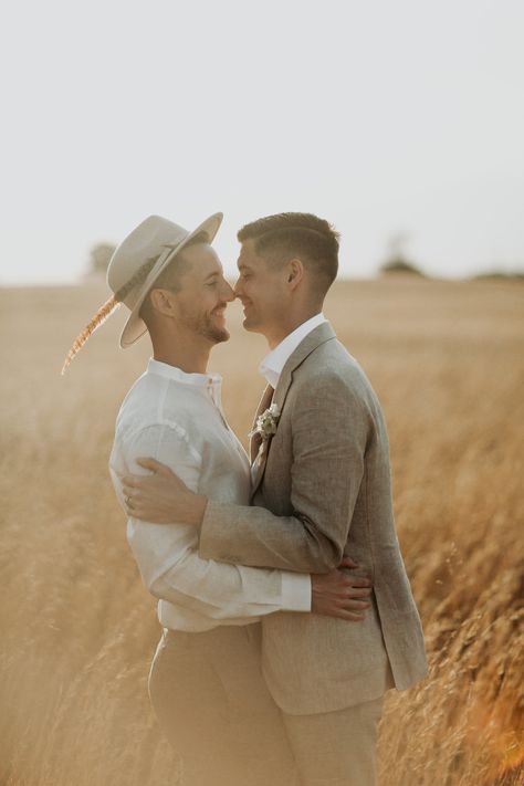 Bridal Pictures, Lgbtq Wedding Two Grooms, Outdoors Elopement, Monochromatic Colors, Two Grooms, Men's Portrait Photography, Man Wedding, Romantic Engagement Photos, Two Brides