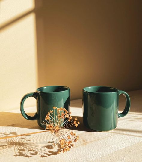 the fraser collection on Instagram: “S T I L L 50/50 on whether these mugs will make it on the website drop or not - that 90’s hunter green is really speaking to us. . . .…” Dark Green Mug, Mugs Green, Australian Desserts, Pink Filter, Green Mug, Sustainable Decor, Green Mugs, Green Home Decor, Instagram S