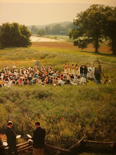 Married In A Field, Homey Outdoor Wedding, Field Party Wedding, Field Wedding Aisle, Casual Wedding Bridesmaids Dresses, Weddings In Historic Buildings, Summer Field Wedding, Wedding Field Flowers, Big Field Wedding