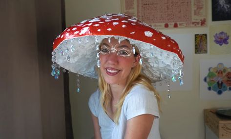 Mushroom Hat Paper Mache, Paper Mache Hats Diy, Toadstool Hat Diy, Mushroom Hat Diy Paper Mache, Mushroom Cap Hat, Paper Mache Mushroom Hat, How To Make A Mushroom Hat, Shroom Hat, Paper Mache Costume