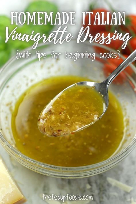 Olive Oil Vinaigrette Dressing, Italian Vinaigrette Dressing, Olive Oil Salad Dressing, Italian Vinaigrette, Italian Dressing Recipes, Vinaigrette Dressing Recipe, Vinegar Salad Dressing, Homemade Italian Dressing, Vinaigrette Salad