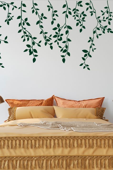 White Wall With Green Design, Wall Leaf Painting, Wall Painting Ideas Leaves, Hand Painted Vines On Walls, Leaves On Wall Painting, Wall Painting Ideas Plants, Leaves Painting On Wall, Vine Mural Wall, Simple Wall Design Paint