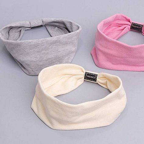 Casual Korean Style Cotton Women's Headband Price: $0.00 & FREE Shipping Casual Korean Style Cotton Women's Headband #Fitness #lovemakeup https://wowbeautylab.com/casual-korean-style-cotton-womens-headband/ Women Headbands, Texas Hair, Womens Headband, Stylish Headbands, Comfortable Headbands, Woman Hair, Cotton Headband, Women's Headwear, Bandana Hairstyles