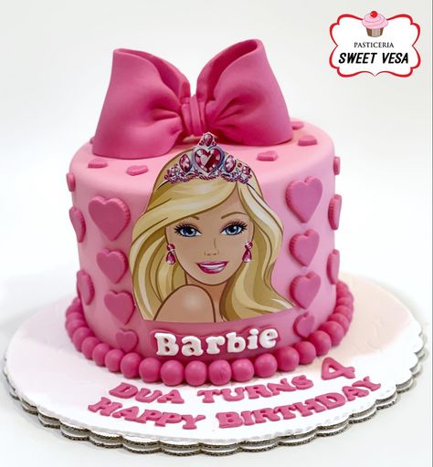 Barbie cake girl Barbie Cakes For Girls Birthday, Barbie Cake Design, Barbie Cake Birthday, Barbie Pasta, Barbie Cake Designs, Barbie Party Supplies, Anna Cake, Barbie Birthday Cake, Barbie Party Decorations