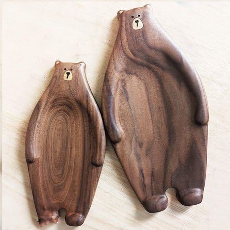 Meat Bread, Arte Doodle, Bear Shape, Bamboo Construction, Into The Wood, Black Walnut Wood, Wood Creations, Wood Carving Art, Ebony Wood