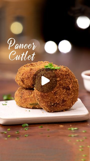 Veg Tikki Recipe, Corn Cutlet Recipe, Paneer Cutlets Recipe, Potato Cutlets Recipes, Paneer Recipes Indian Snacks, Cutlet Recipes Veg, Paneer Recipes Snacks, Paneer Starter Recipes, Paneer Cutlet