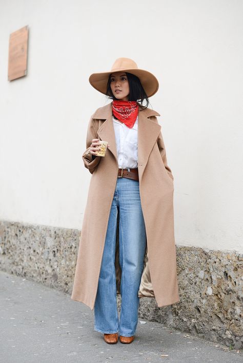 Mfw Street Style, Bandana Outfit, Outfit Botas, Cowgirl Style Outfits, Summer Pieces, Milan Fashion Week Street Style, Looks Country, Estilo Country, Rodeo Fashion