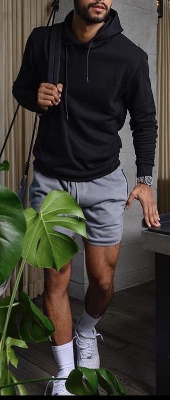 Athleisure Outfits Men, Mens Athletic Fashion, Sporty Outfits Men, Moda Academia, Summer Workout Outfits, Athleisure Outfits Summer, Athleisure Men, Mens Shorts Outfits, Gym Outfit Men