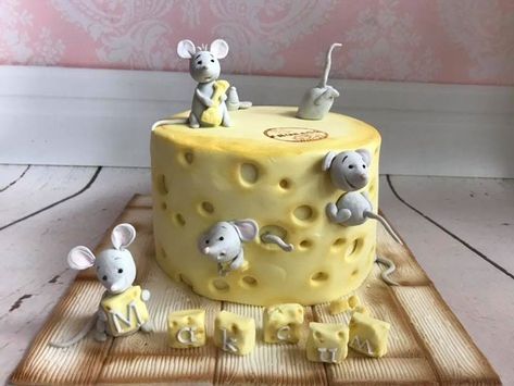 Mouse Birthday Cake, Mice Birthday Party, Cheese And Mouse Cake, Mouse Cake Ideas, Mouse Cake Design, Mice Dessert, Mouse Cake Topper, Fondant Mouse Tutorial, Cake Mix Pancakes